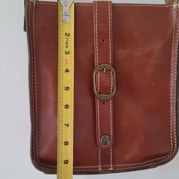 Patricia Nash Venezia Heritage Pouch Crossbody Leather Bag - Picture 5 of 11